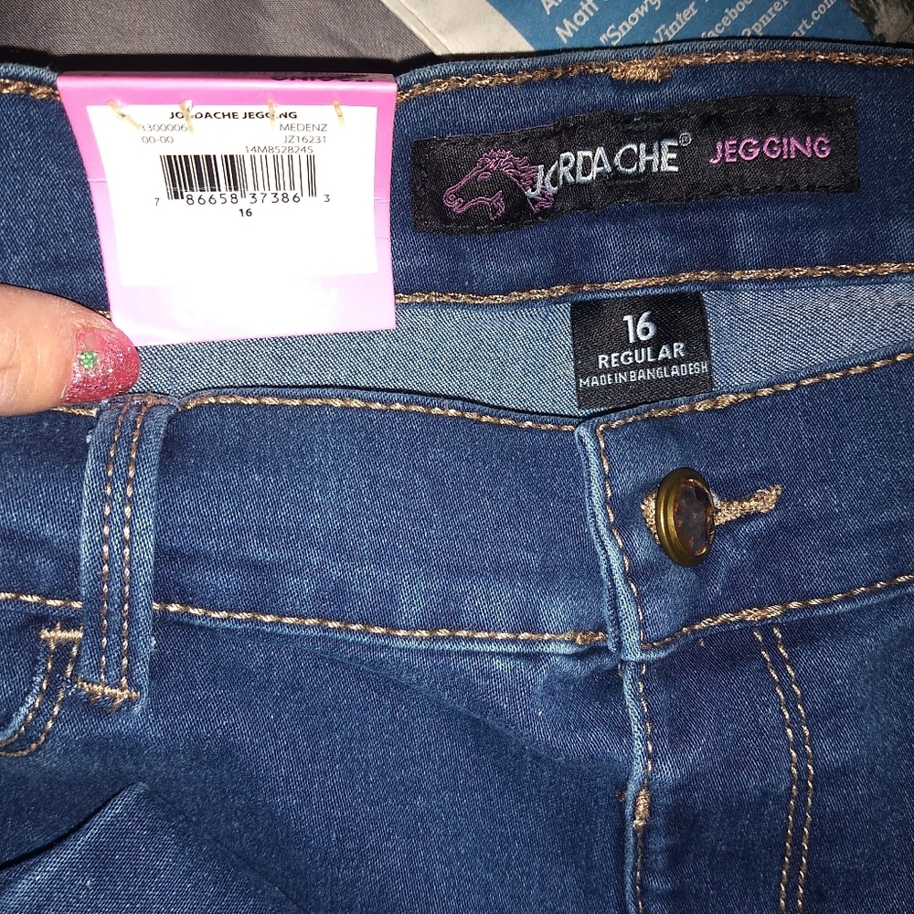 NWT- Girls Jordache Jeans Size 16